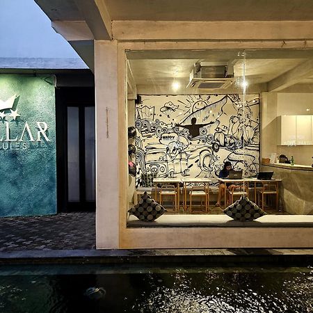 Stellar Capsules Hostel เซมินยัค ภายนอก รูปภาพ Stellar Coffee