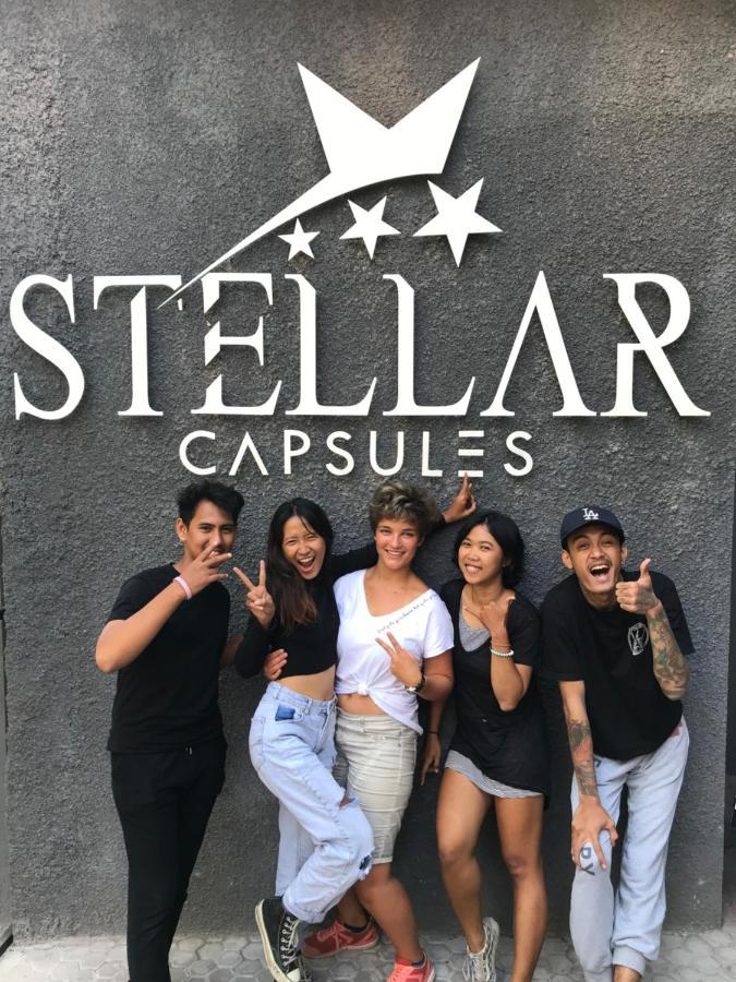 Stellar Capsules Hostel เซมินยัค ภายนอก รูปภาพ Stellar Capsules