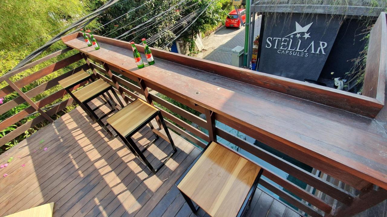 Stellar Capsules Hostel เซมินยัค ภายนอก รูปภาพ Stellar Capsules