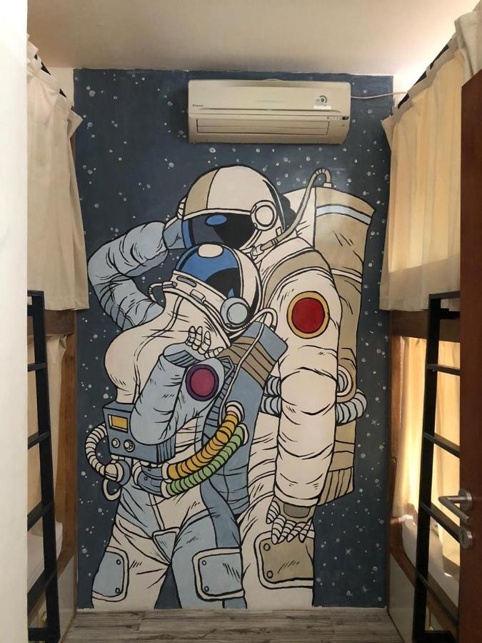 Stellar Capsules Hostel เซมินยัค ภายนอก รูปภาพ